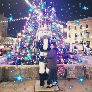 Meet your Posher, Mayeli